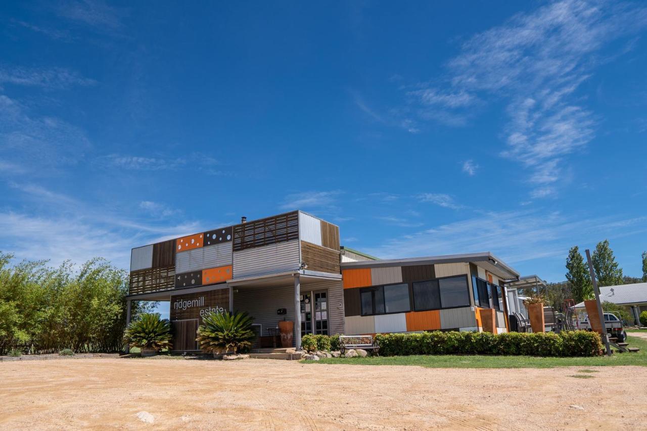Ridgemill Estate Aparthotel Stanthorpe Bagian luar foto
