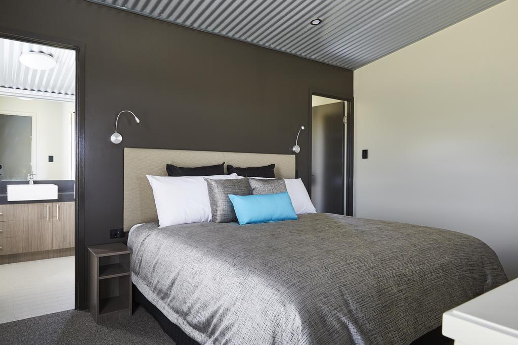 Ridgemill Estate Aparthotel Stanthorpe Bagian luar foto