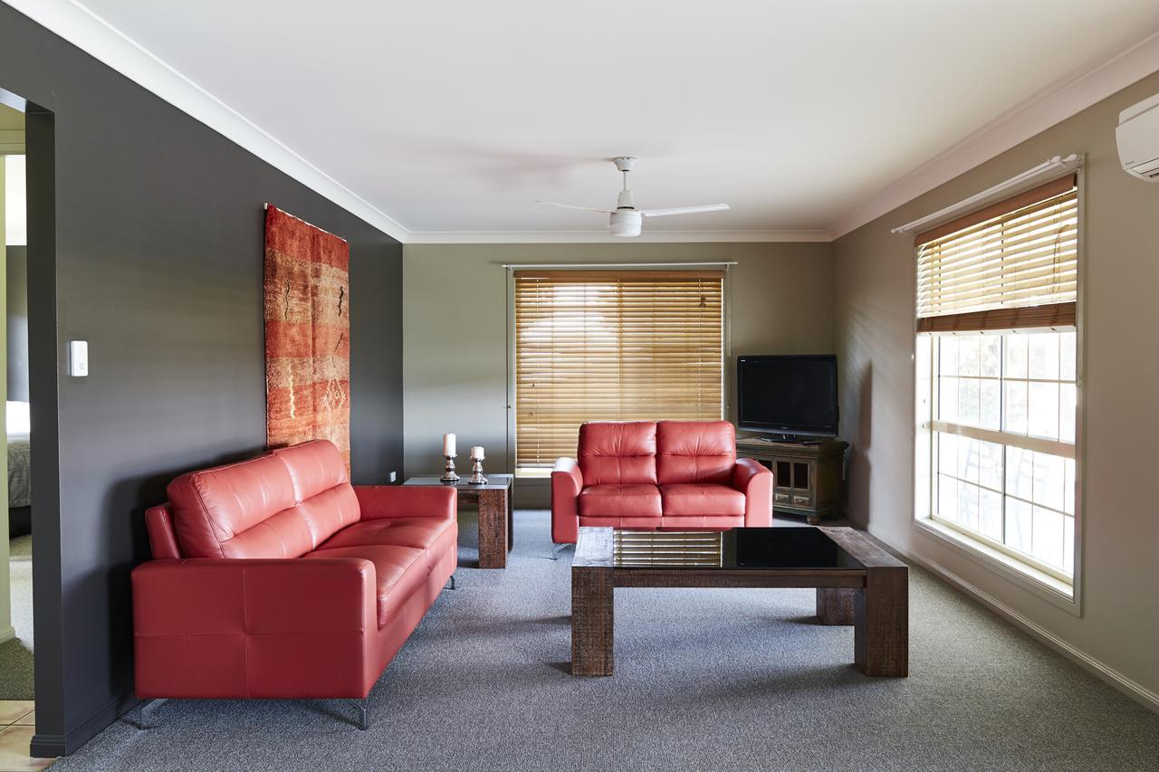 Ridgemill Estate Aparthotel Stanthorpe Bagian luar foto